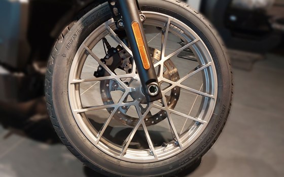 Gebrauchtmotorrad Harley-Davidson Nightster Special - Bild 9