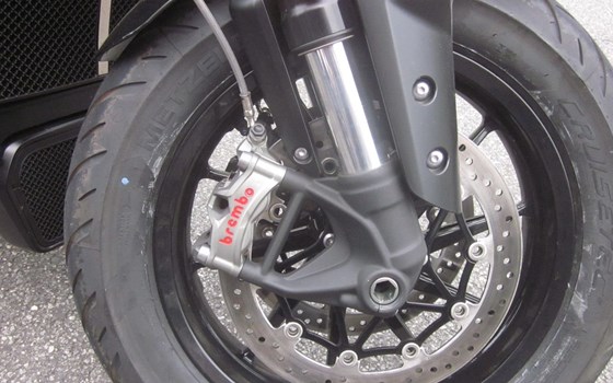 Gebrauchtmotorrad Triumph Rocket 3 Storm R - Bild 21