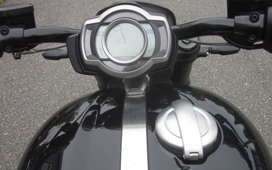 Gebrauchtmotorrad Triumph Rocket 3 Storm R - Bild 22