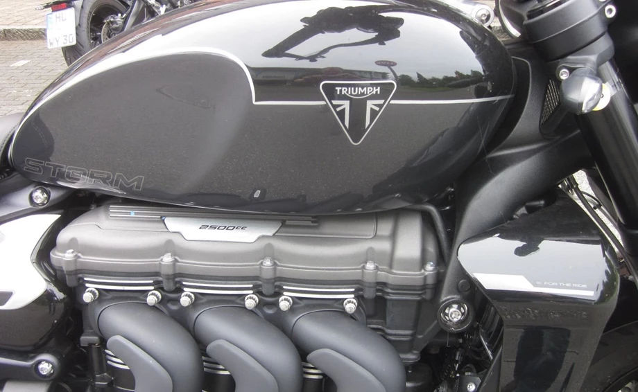 Angebot Triumph Rocket 3 Storm R Bild 7: Angebot Triumph Rocket 3 Storm R