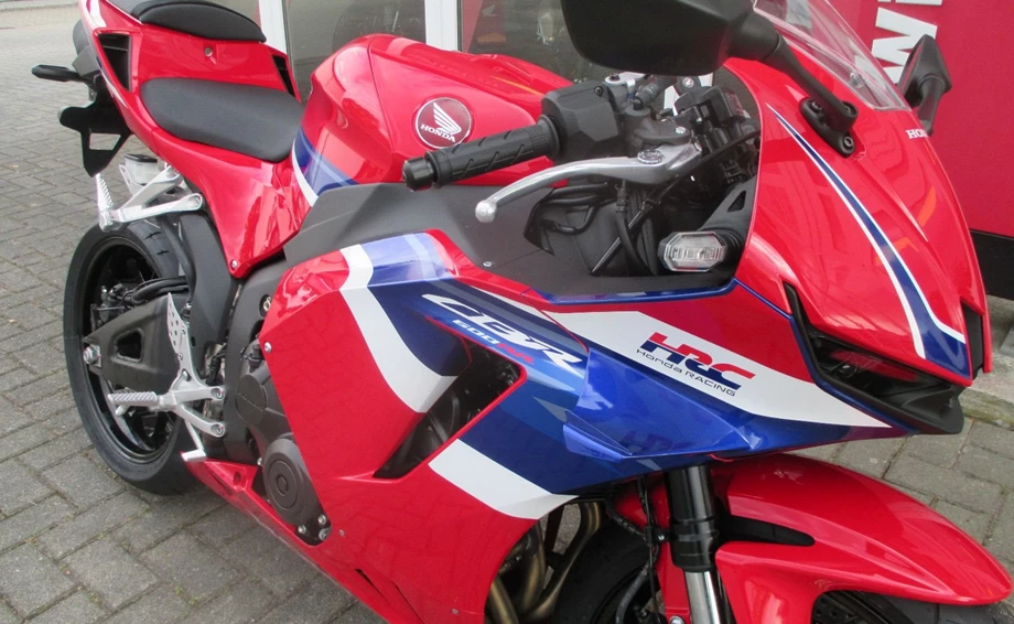 Offer Honda CBR600RR Bild 12: Offer Honda CBR600RR