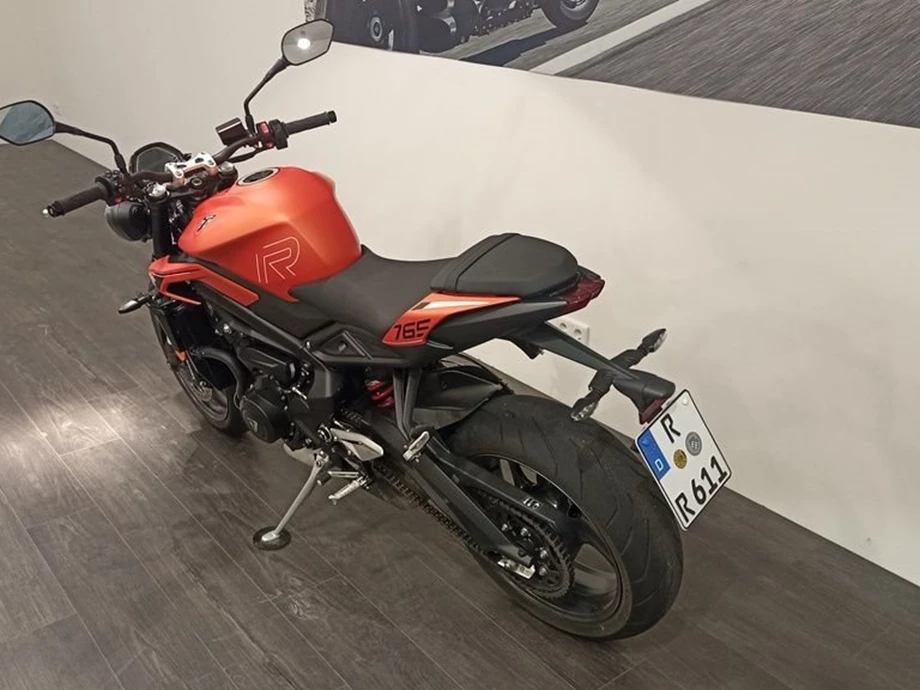 Angebot Triumph Street Triple 765 R A2 Bild 5: Angebot Triumph Street Triple 765 R A2