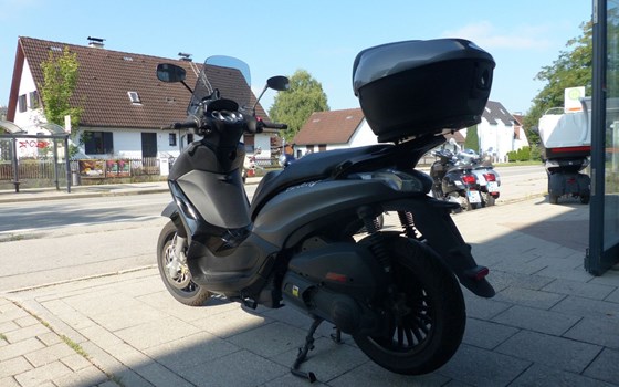 Gebrauchtmotorrad Piaggio Beverly 125 i.e. - Bild 11