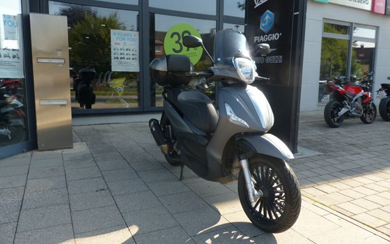Gebrauchtmotorrad Piaggio Beverly 125 i.e. - Bild 3