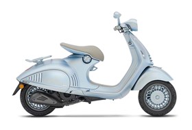 Vespa 946 Snake