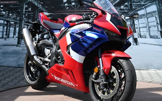 Gebrauchtmotorrad Honda CBR1000RR-R Fireblade - Bild 4