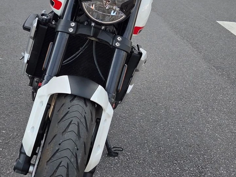 Angebot Triumph Trident 660 Bild 3: Angebot Triumph Trident 660