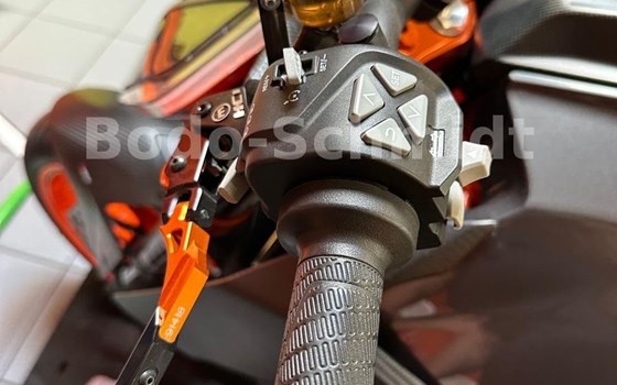 Gebrauchtmotorrad KTM 1290 Super Duke - Bild 3