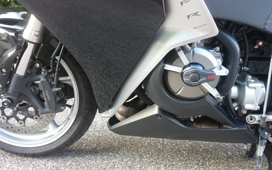 Gebrauchtmotorrad Honda VFR 1200 F - Bild 5