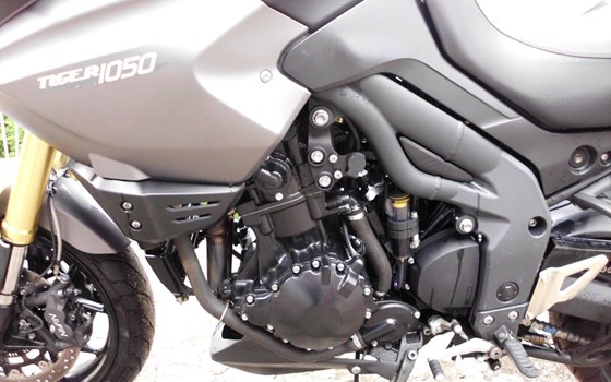 Gebrauchtmotorrad Triumph Tiger 1050 SE - Bild 9