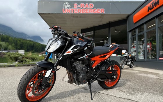 Gebrauchtmotorrad KTM 890 Duke GP - Bild 2