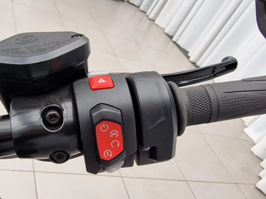 Angebot Triumph Rocket III Bild 10: Angebot Triumph Rocket III