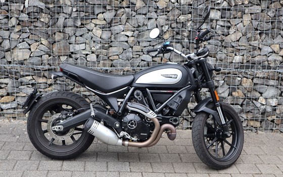 Motorrad Occasion Ducati Scrambler Icon Dark - Bild 1