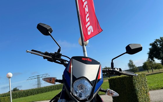 Gebrauchtmotorrad Aprilia SX 125 - Bild 6 Gebrauchtmotorrad Aprilia SX 125 - Bild 6