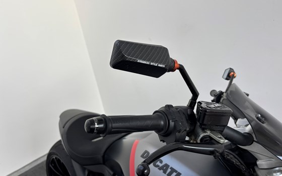 Gebrauchtmotorrad Ducati XDiavel Black Star - Bild 4