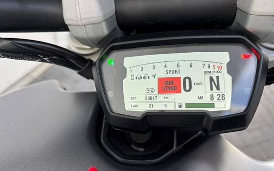 Gebrauchtmotorrad Ducati XDiavel Black Star - Bild 3