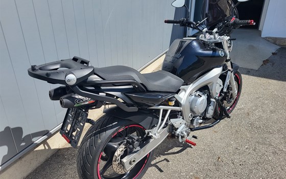 Gebrauchtmotorrad Yamaha FZ-6N - Bild 3 Gebrauchtmotorrad Yamaha FZ-6N - Bild 3