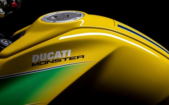 Neufahrzeug Ducati Monster Senna - Bild 4 Neufahrzeug Ducati Monster Senna - Bild 4