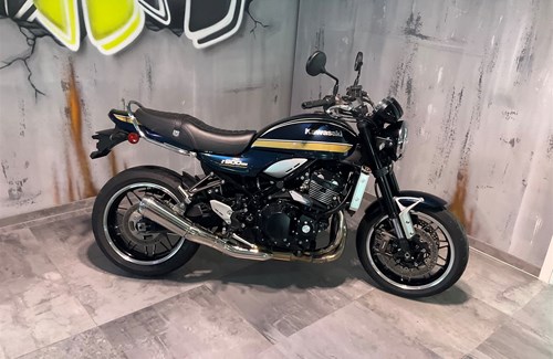 Gebrauchtmotorrad Kawasaki Z900 RS