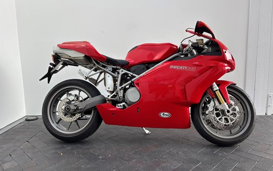 Gebrauchtmotorrad Ducati 999 - Bild 1