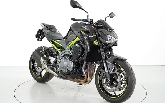 Motorrad Occasion Kawasaki Z900 - Bild 2