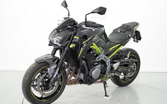 Motorrad Occasion Kawasaki Z900 - Bild 3