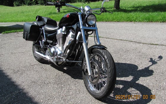 Gebrauchtmotorrad Suzuki Intruder VS 1400 - Bild 1 Gebrauchtmotorrad Suzuki Intruder VS 1400 - Bild 1
