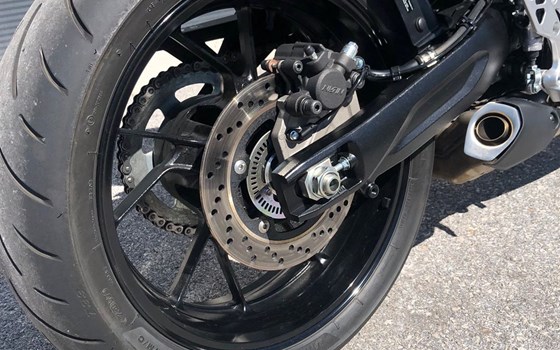 Gebrauchtmotorrad Suzuki GSX-8R - Bild 9 Gebrauchtmotorrad Suzuki GSX-8R - Bild 9