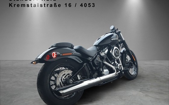 Gebrauchtmotorrad Harley-Davidson Street Bob 117 - Bild 3 Gebrauchtmotorrad Harley-Davidson Street Bob 117 - Bild 3