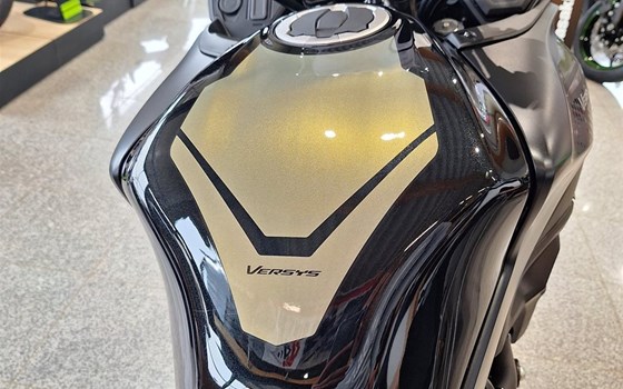 Gebrauchtmotorrad Kawasaki Versys 650 - Bild 7 Gebrauchtmotorrad Kawasaki Versys 650 - Bild 7