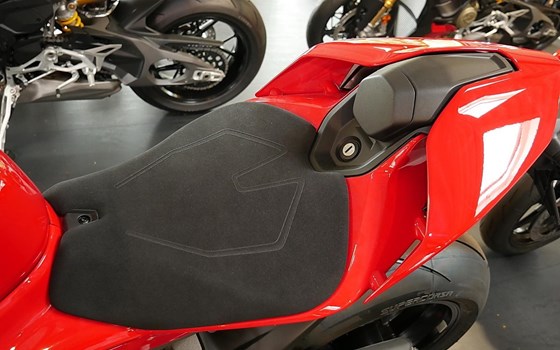 Neufahrzeug Ducati Panigale V4 S - Bild 6