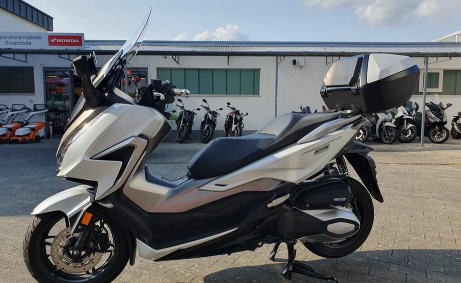 Offer Honda Forza 350 Bild 16: Offer Honda Forza 350