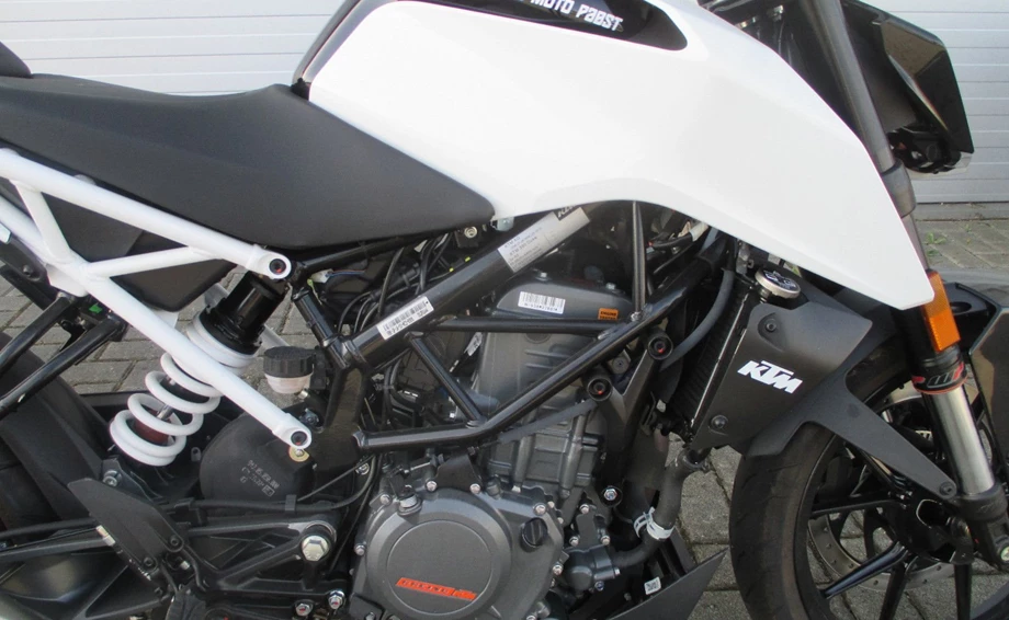 Angebot KTM 390 Duke Bild 5: Angebot KTM 390 Duke