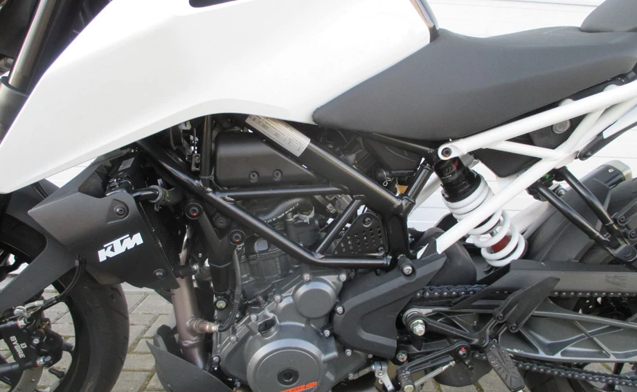 Angebot KTM 390 Duke Bild 7: Angebot KTM 390 Duke