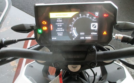 Gebrauchtmotorrad KTM 390 Duke - Bild 8