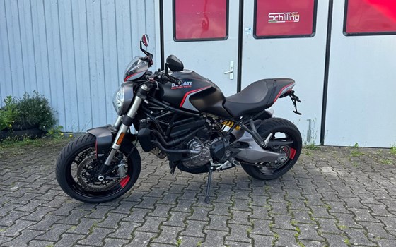 Gebrauchtmotorrad Ducati Monster 821 Dark - Bild 5