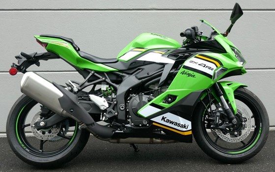 Neufahrzeug Kawasaki Ninja ZX-4RR - Bild 1