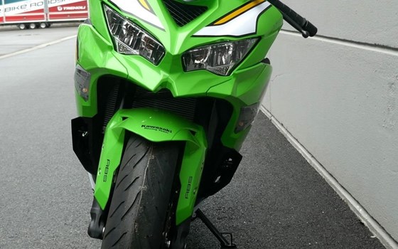 Neufahrzeug Kawasaki Ninja ZX-4RR - Bild 4