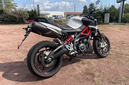 Aprilia Shiver 900