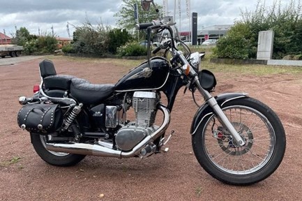Suzuki LS 650