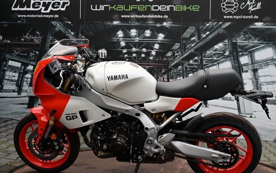 Gebrauchtmotorrad Yamaha XSR900 GP - Bild 3