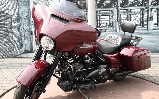 Gebrauchtmotorrad Harley-Davidson Touring Street Glide Special FLHXS - Bild 11