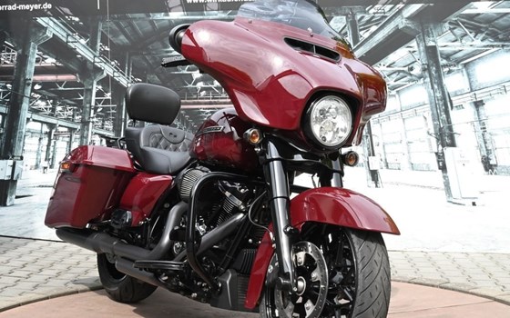 Gebrauchtmotorrad Harley-Davidson Touring Street Glide Special FLHXS - Bild 4