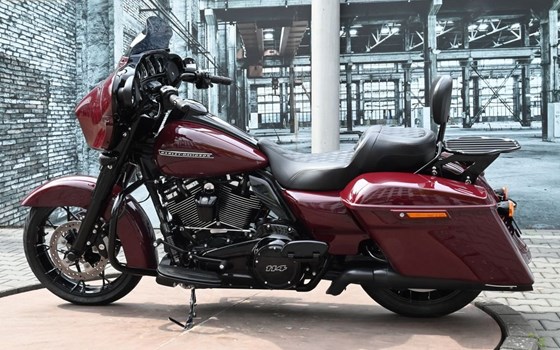 Gebrauchtmotorrad Harley-Davidson Touring Street Glide Special FLHXS - Bild 8