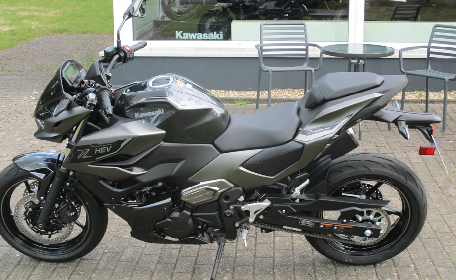 Angebot Kawasaki ZR-7 Bild 1: Angebot Kawasaki ZR-7