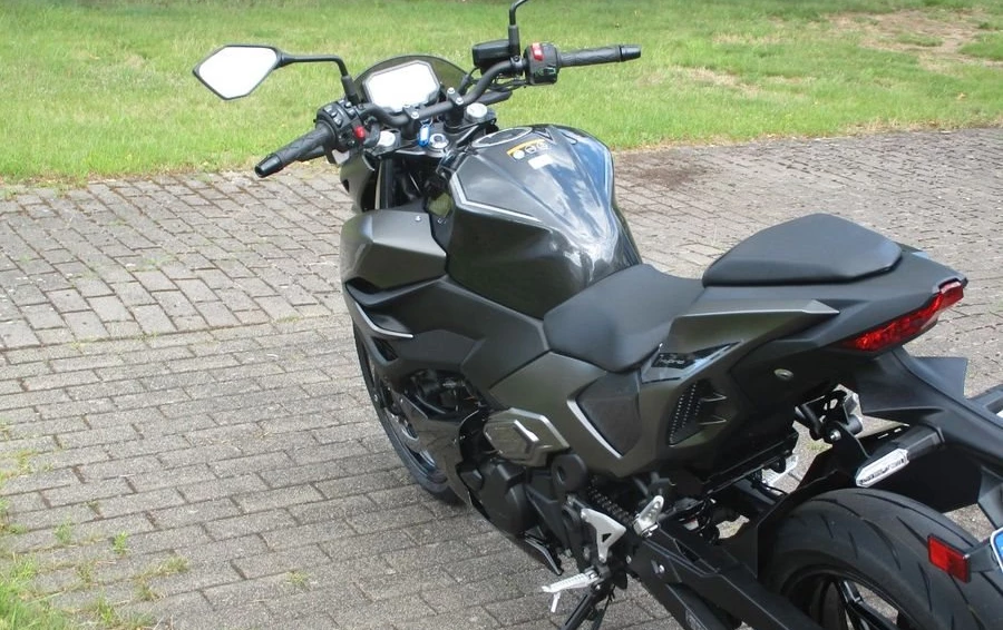 Angebot Kawasaki ZR-7 Bild 3: Angebot Kawasaki ZR-7