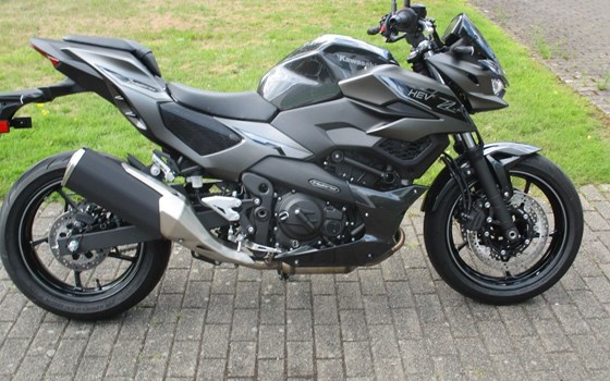 Gebrauchtmotorrad Kawasaki ZR-7 - Bild 5