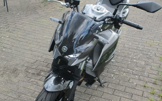 Gebrauchtmotorrad Kawasaki ZR-7 - Bild 8