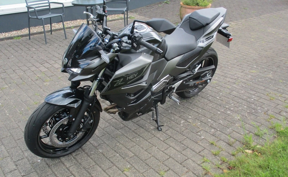 Angebot Kawasaki ZR-7 Bild 9: Angebot Kawasaki ZR-7