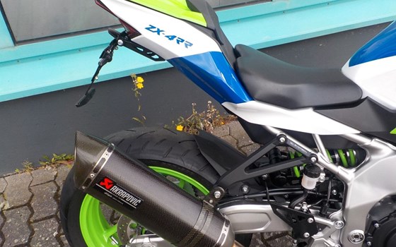 Gebrauchtmotorrad Kawasaki Ninja ZX-4RR 40th Anniversary Edition - Bild 10